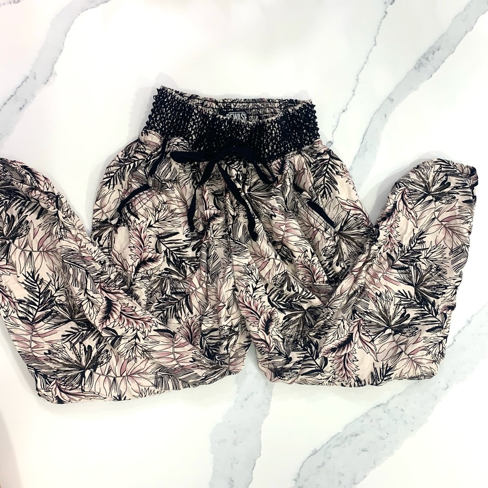 NWOT Rewash Cropped Pants